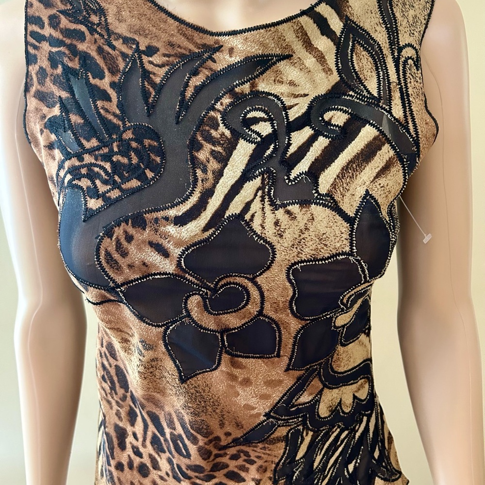 Black and Tan Graphic Sleeveless Top